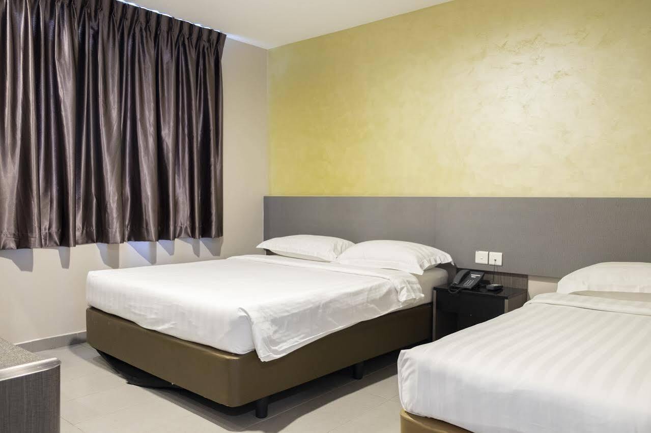 Ibis Budget Singapore Sapphire Eksteriør billede