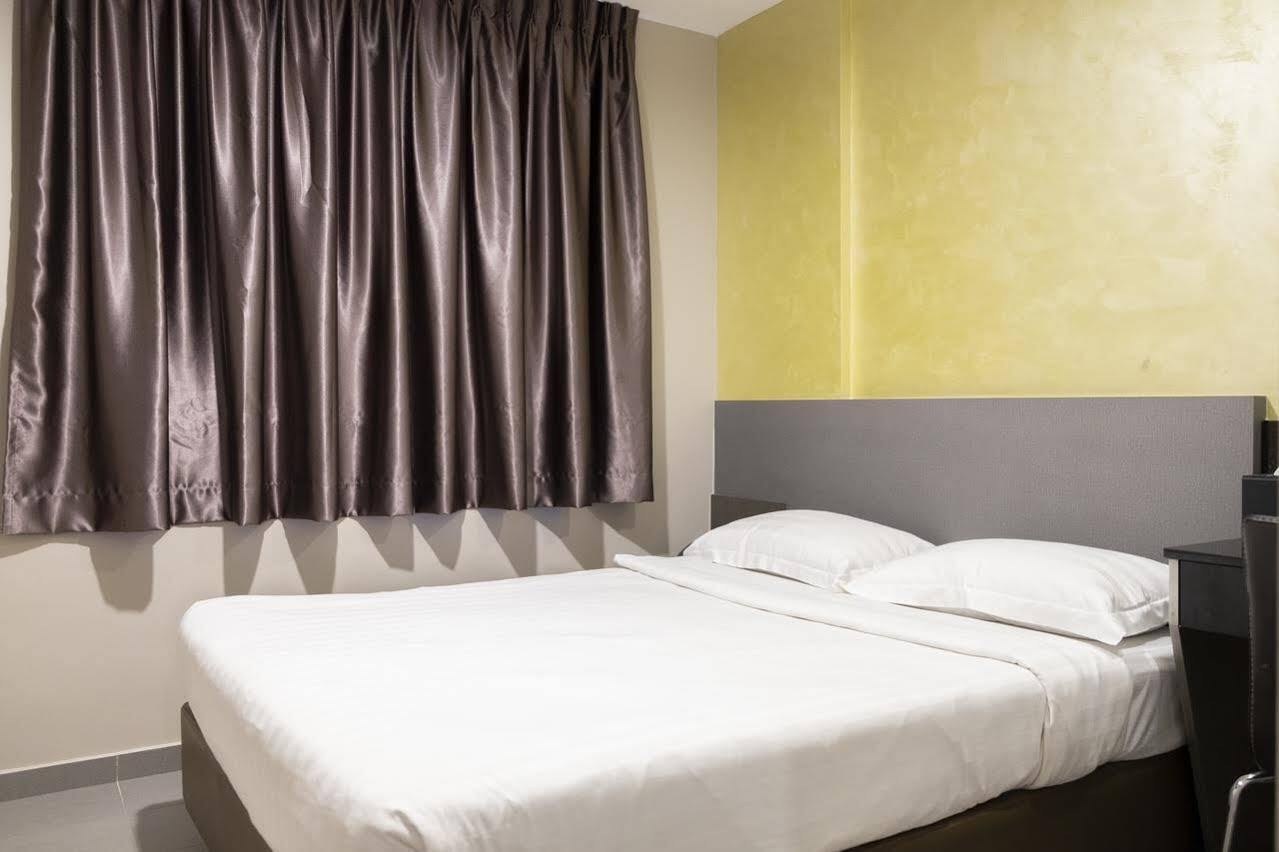 Ibis Budget Singapore Sapphire Eksteriør billede